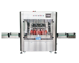 這才是真正的“加油”現(xiàn)場！食用油灌裝機正在現(xiàn)場加油